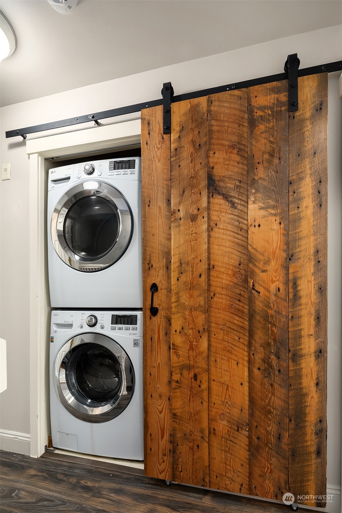 1483 Huckleberry Circle