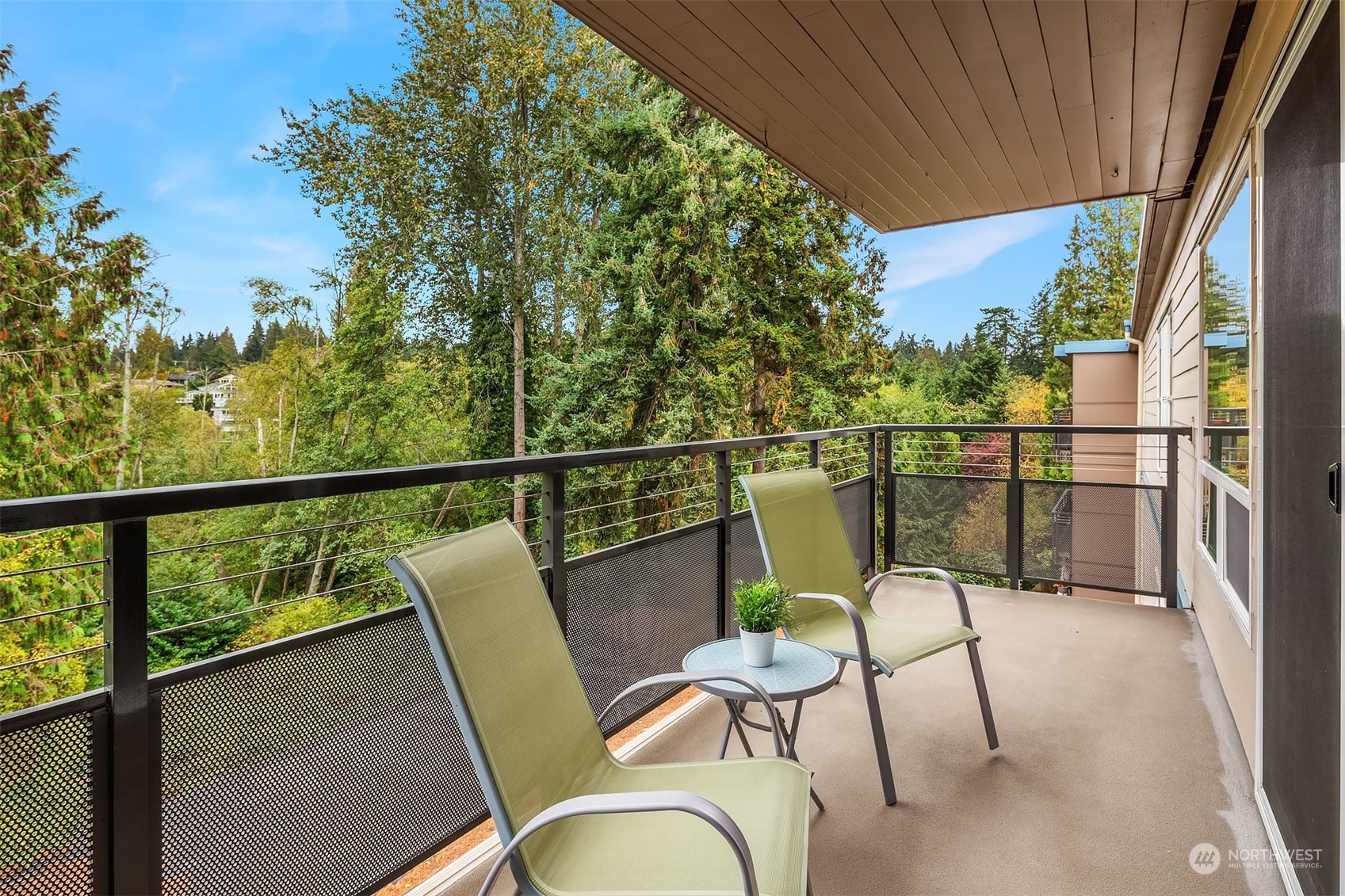 550 Elm Way Unit: 409