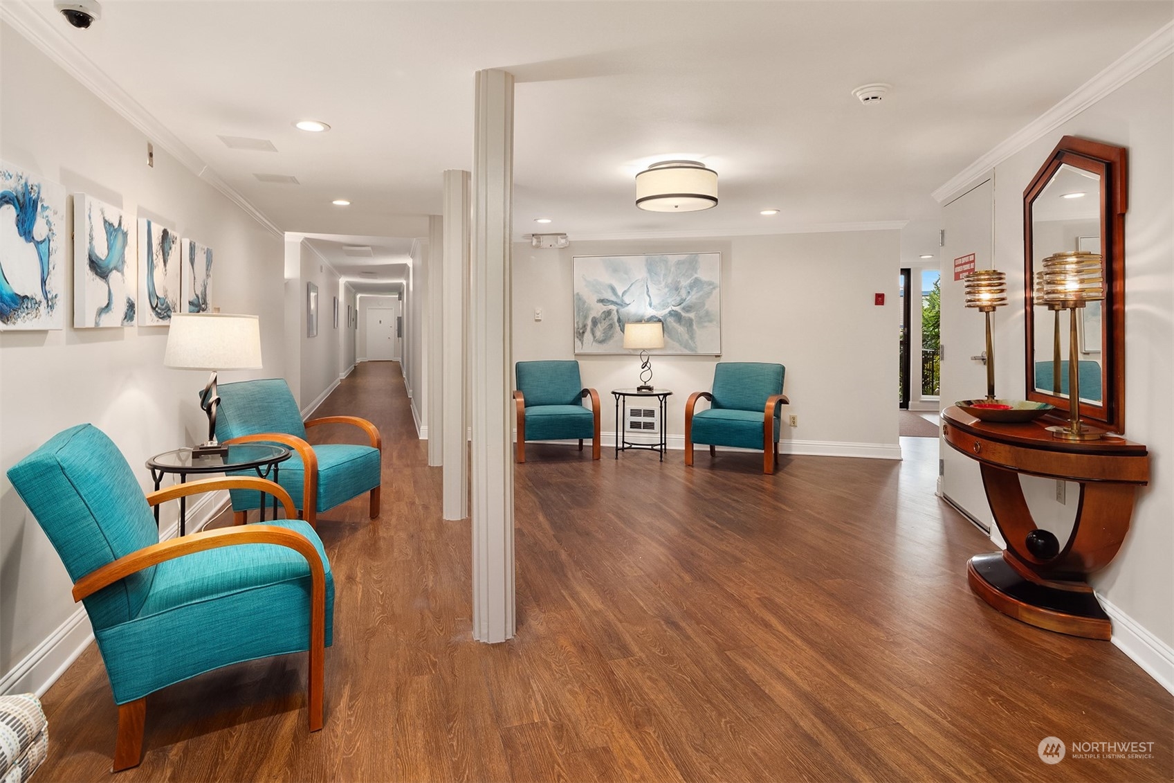 550 Elm Way Unit: 409