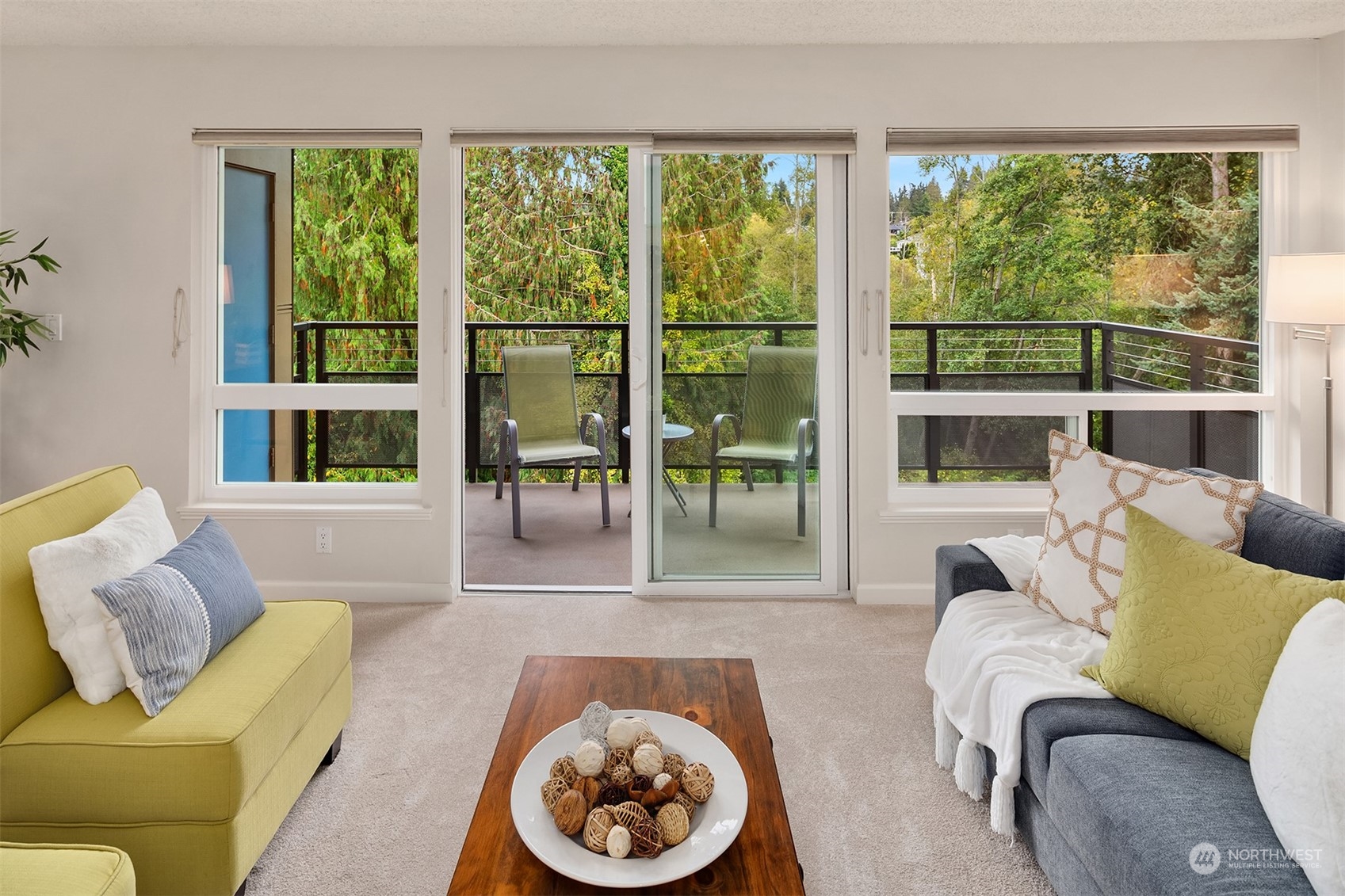 550 Elm Way Unit: 409