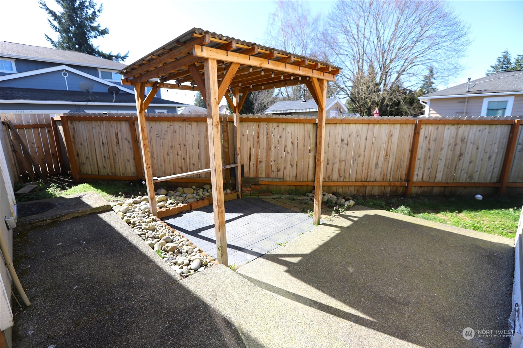 1106 4th Avenue SE