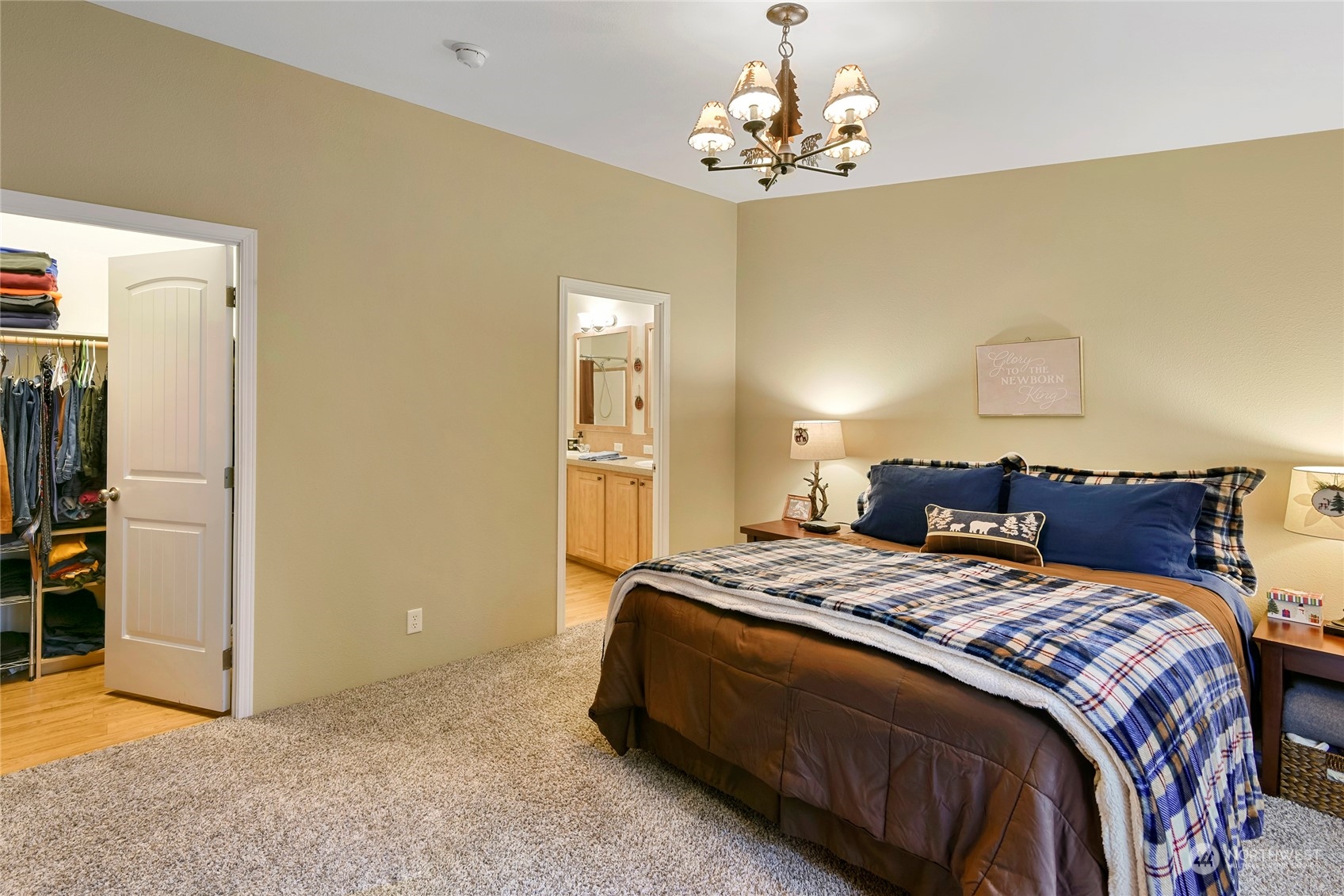 111 NW Beaver Ridge Lane