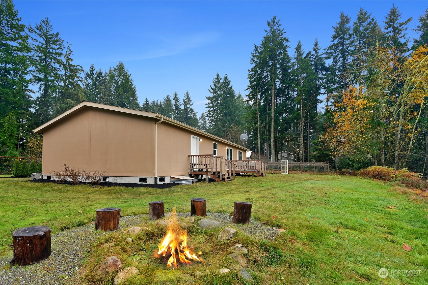 111 NW Beaver Ridge Lane