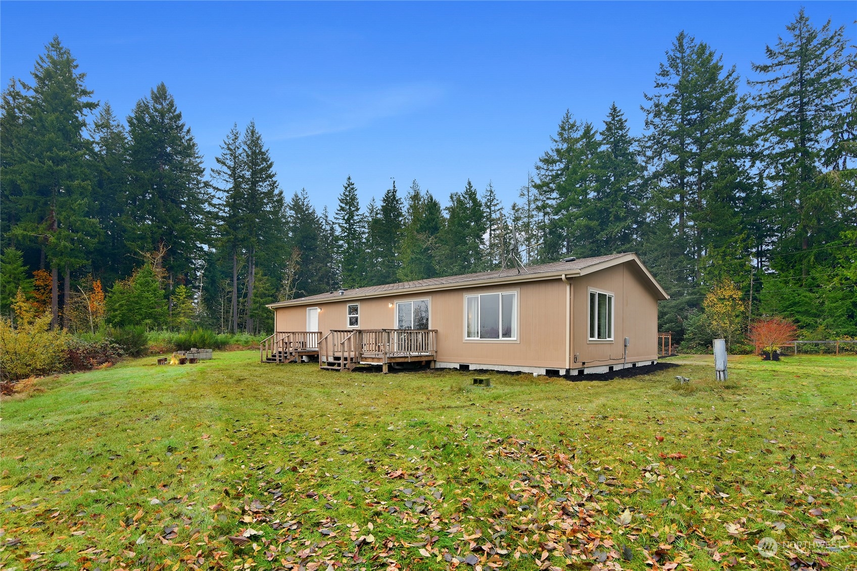 111 NW Beaver Ridge Lane