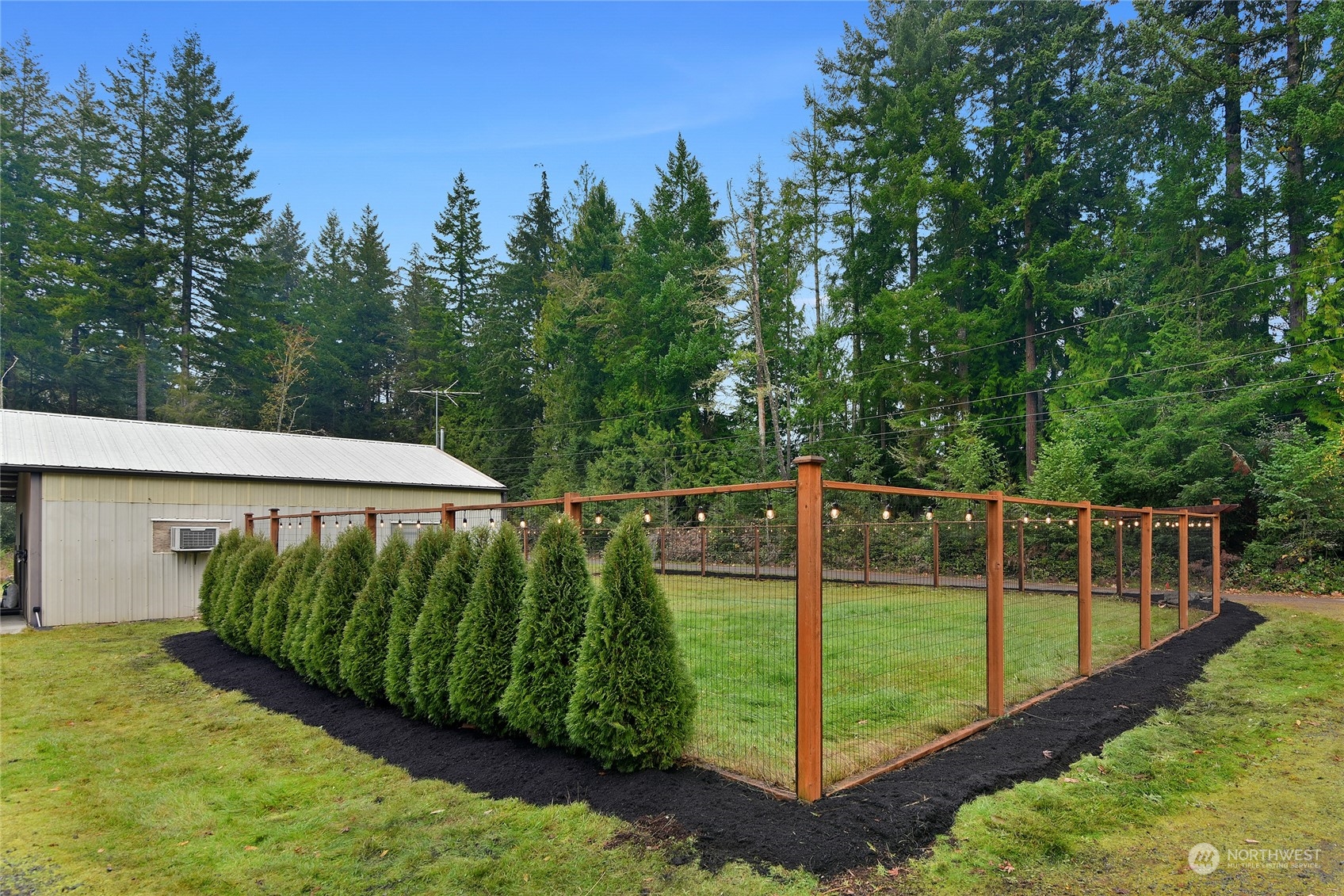 111 NW Beaver Ridge Lane