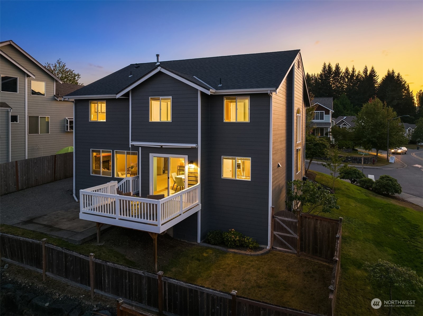 18375 Mt Townsend Drive NE