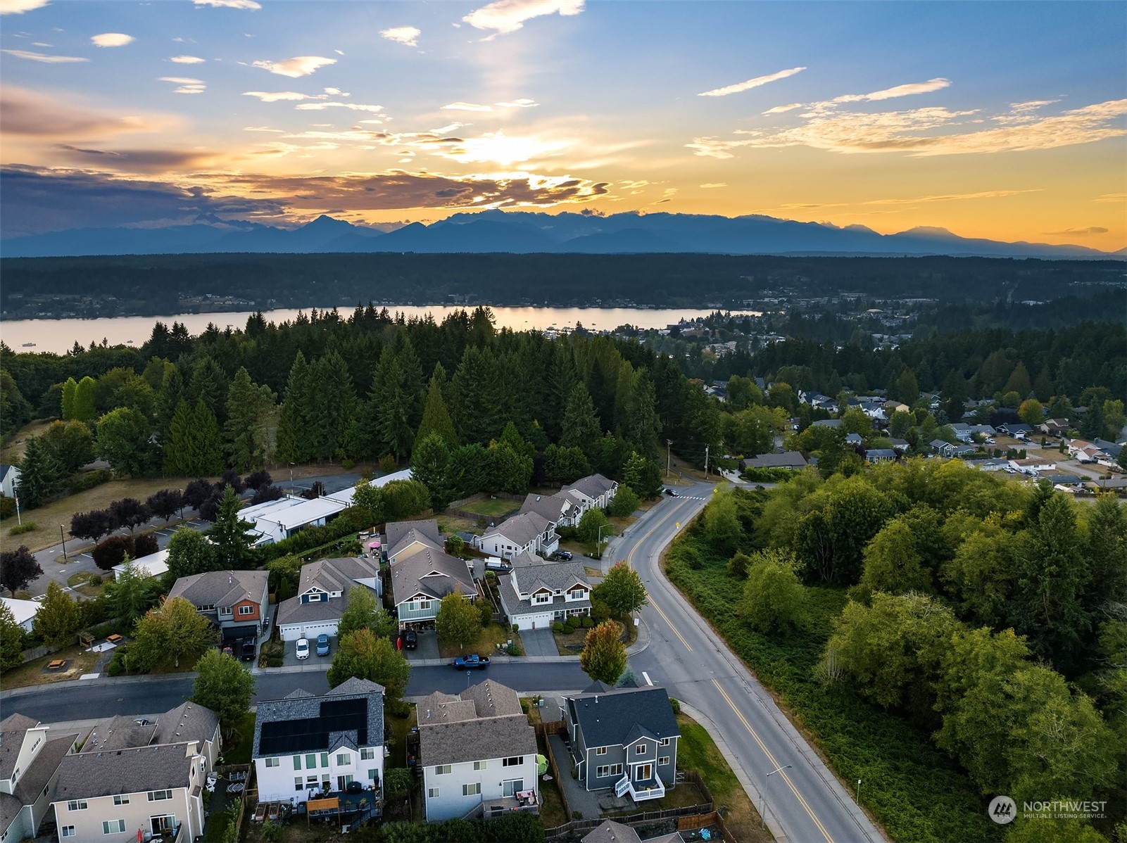 18375 Mt Townsend Drive NE