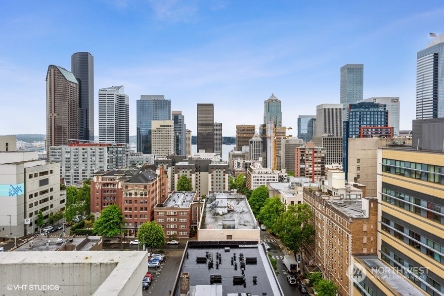 1105 Spring Street Unit: 804