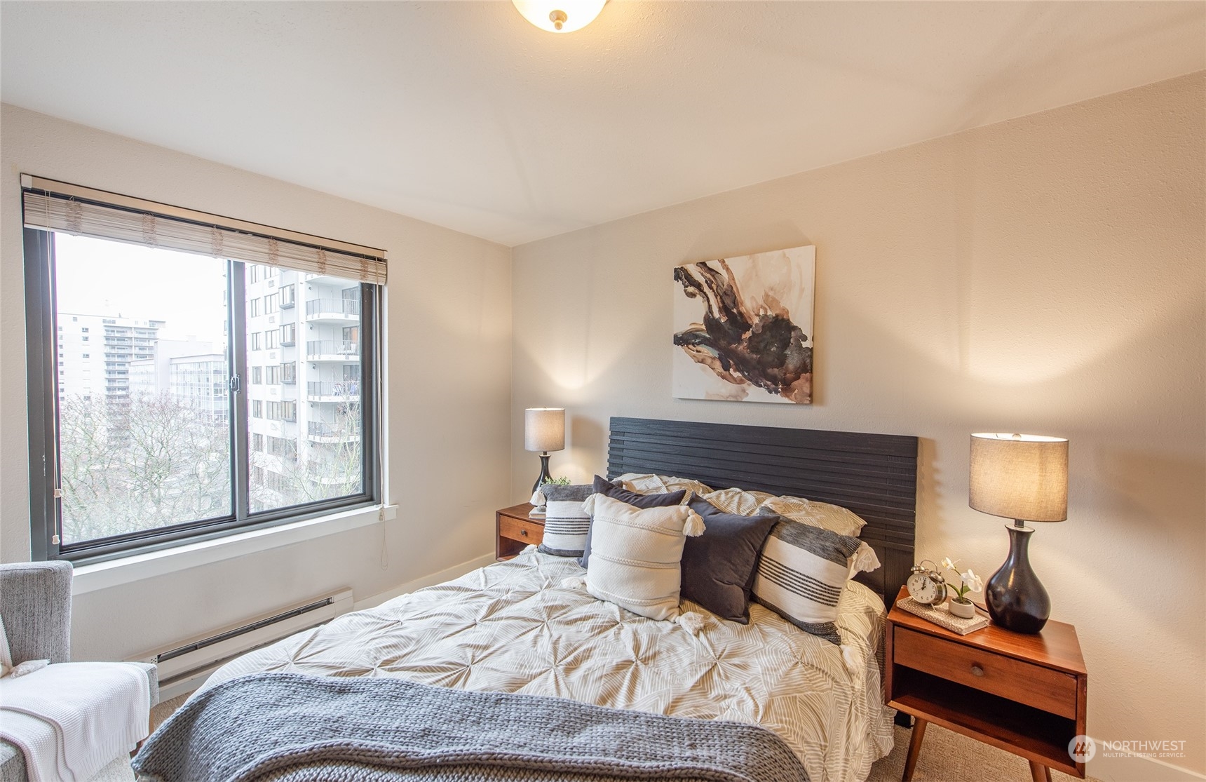 1105 Spring Street Unit: 804