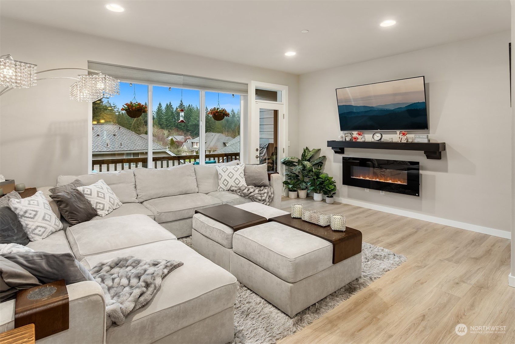 1621 Seattle Hill Road #H3