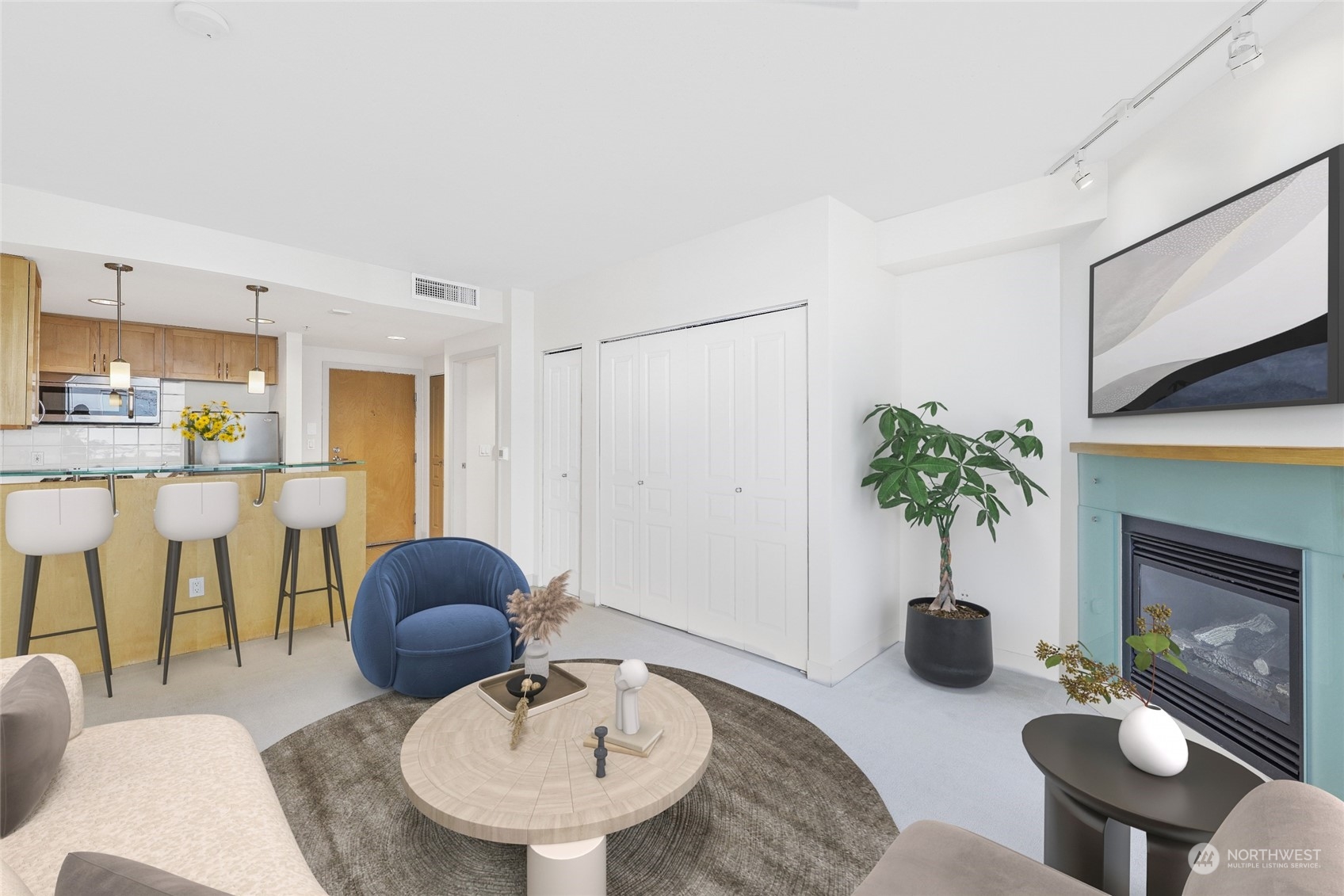 2929 1st Avenue Unit: 1015