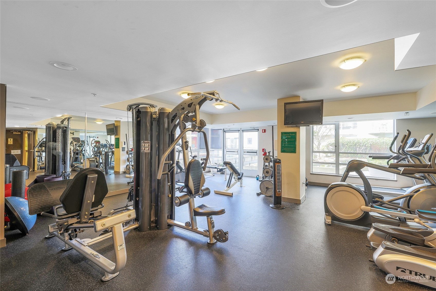 2929 1st Avenue Unit: 1015