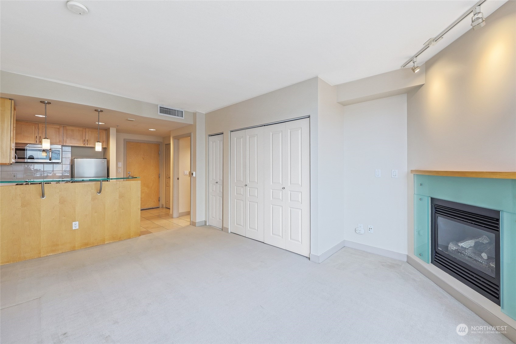 2929 1st Avenue Unit: 1015