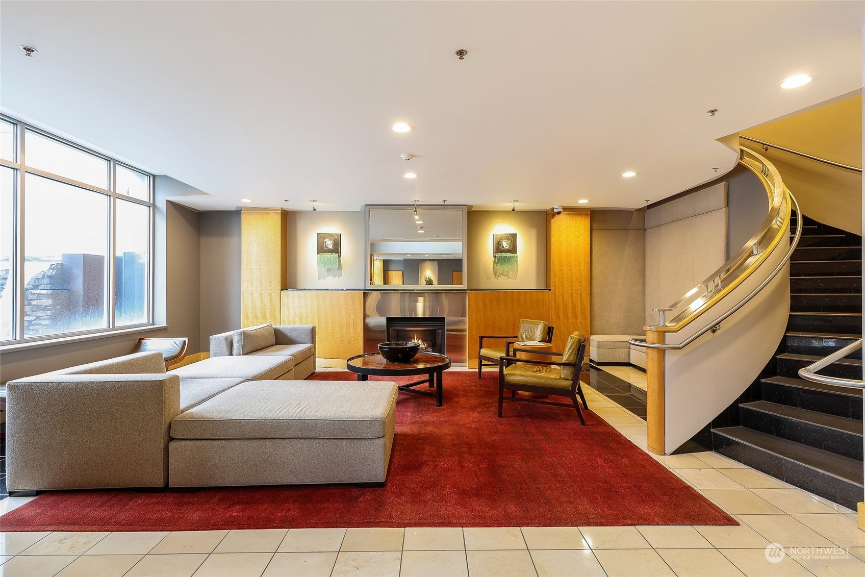 2929 1st Avenue Unit: 1015