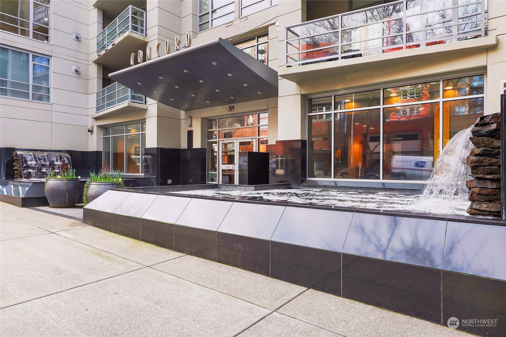 2929 1st Avenue Unit: 1015