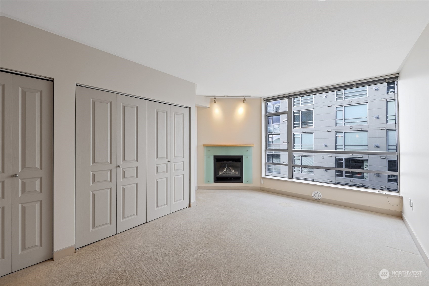 2929 1st Avenue Unit: 1015