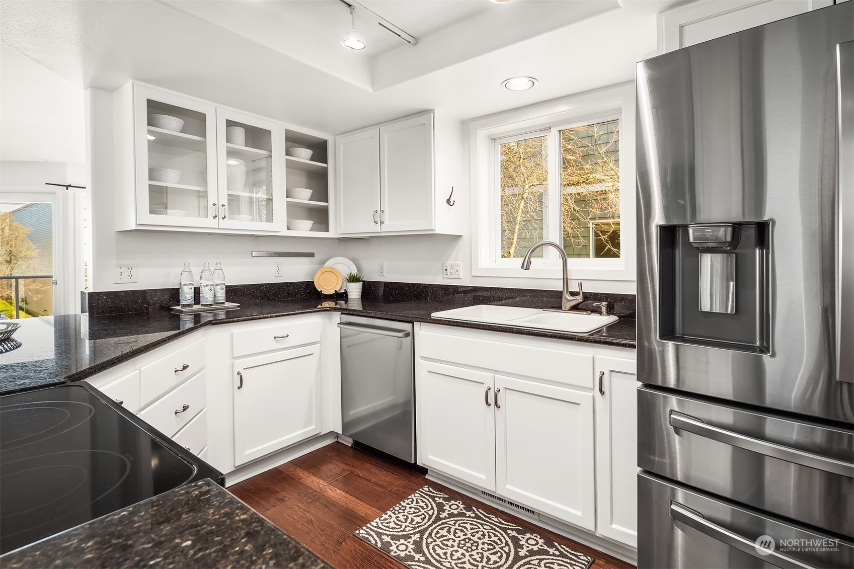 540 Dayton Street Unit: 102