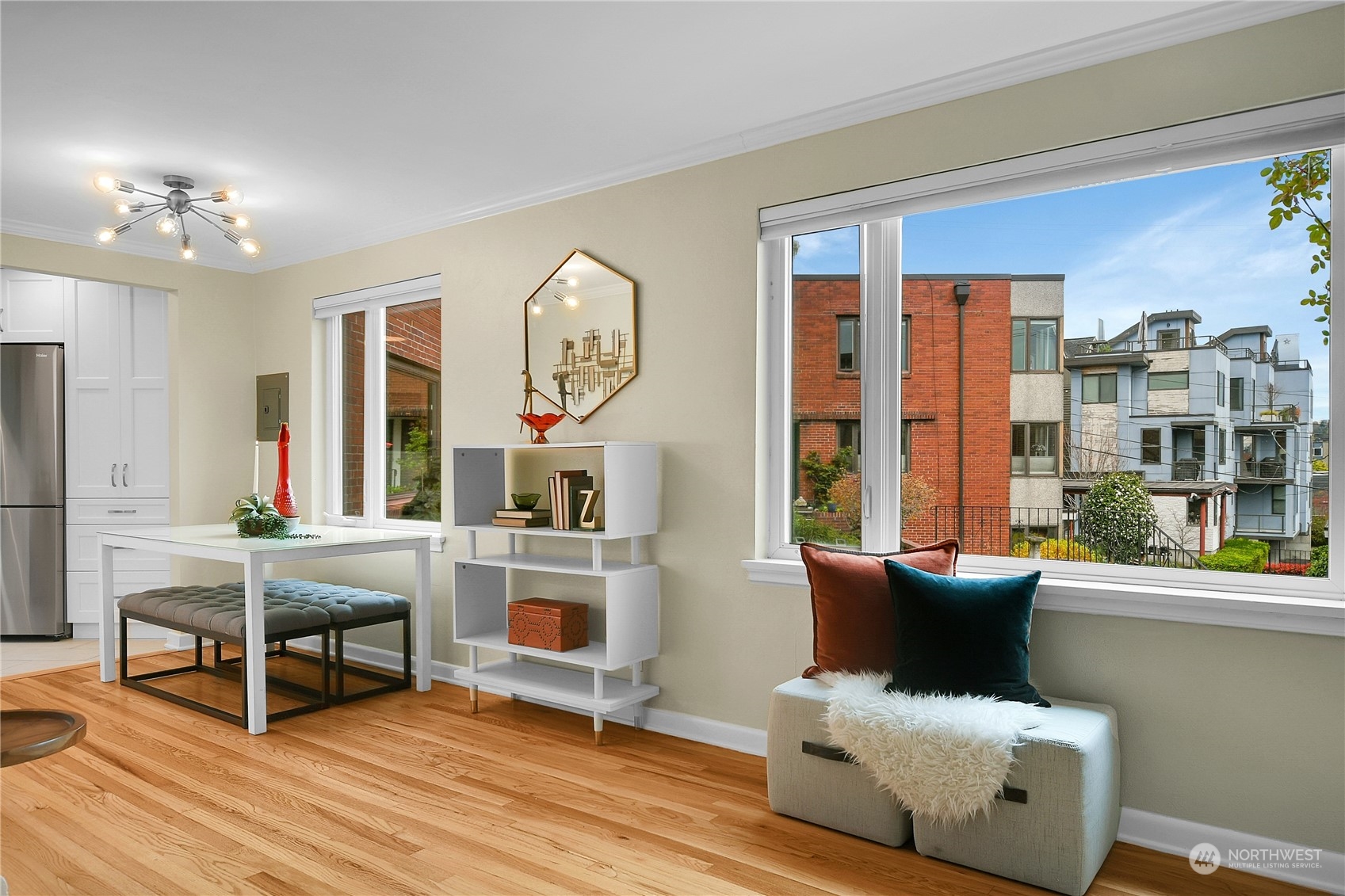 216 Aloha Street #103