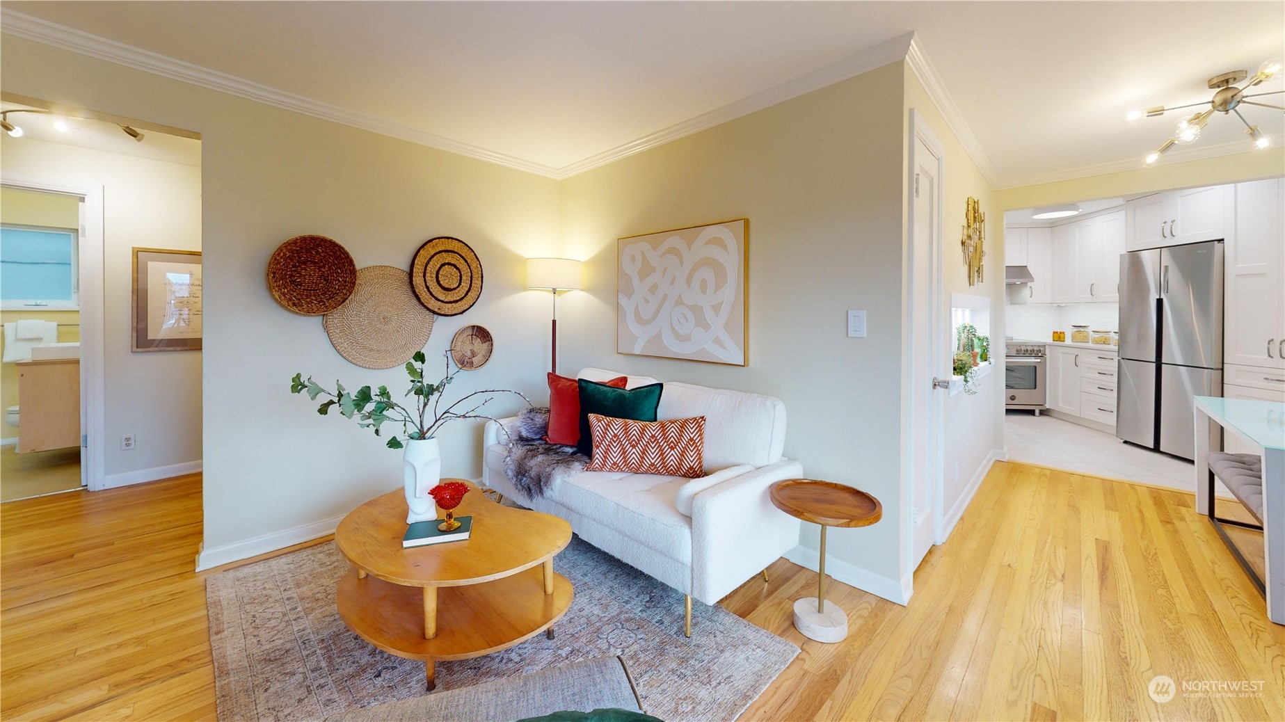 216 Aloha Street #103