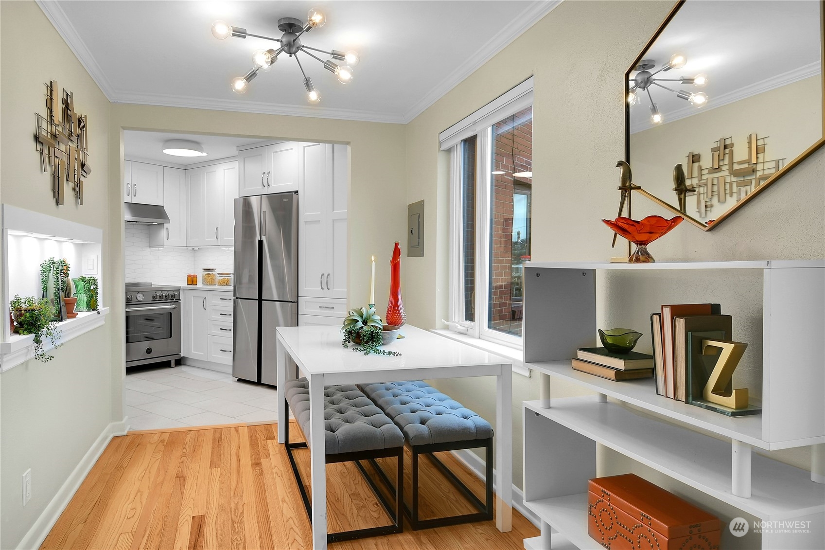 216 Aloha Street #103