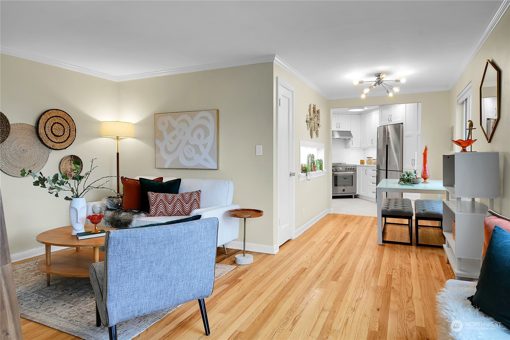 216 Aloha Street #103