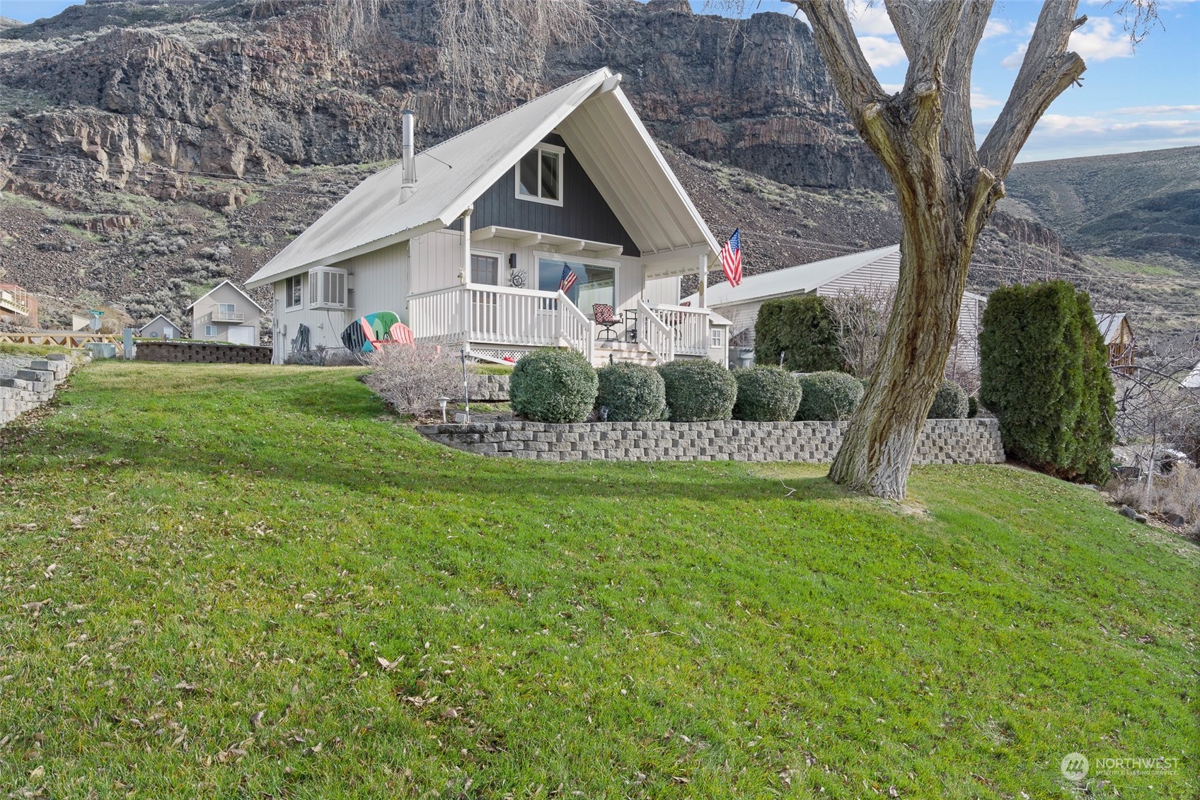 1161 S Section Place SW