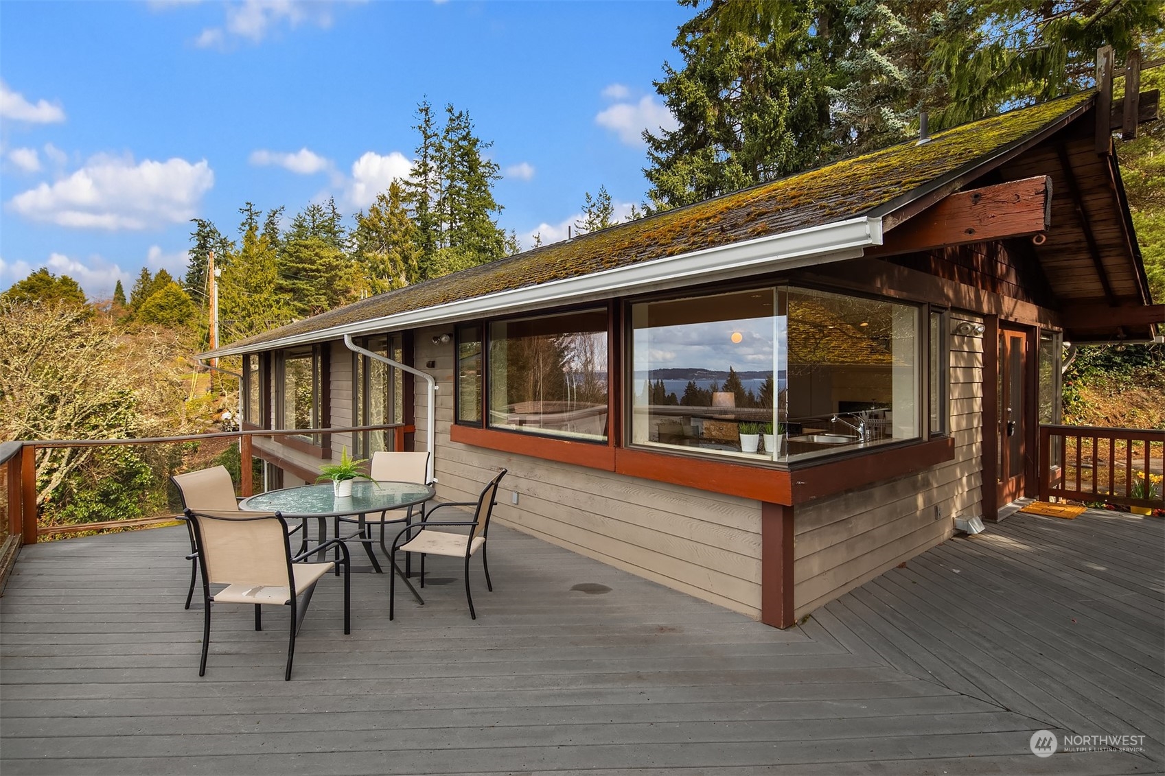 7405 172nd Street SW