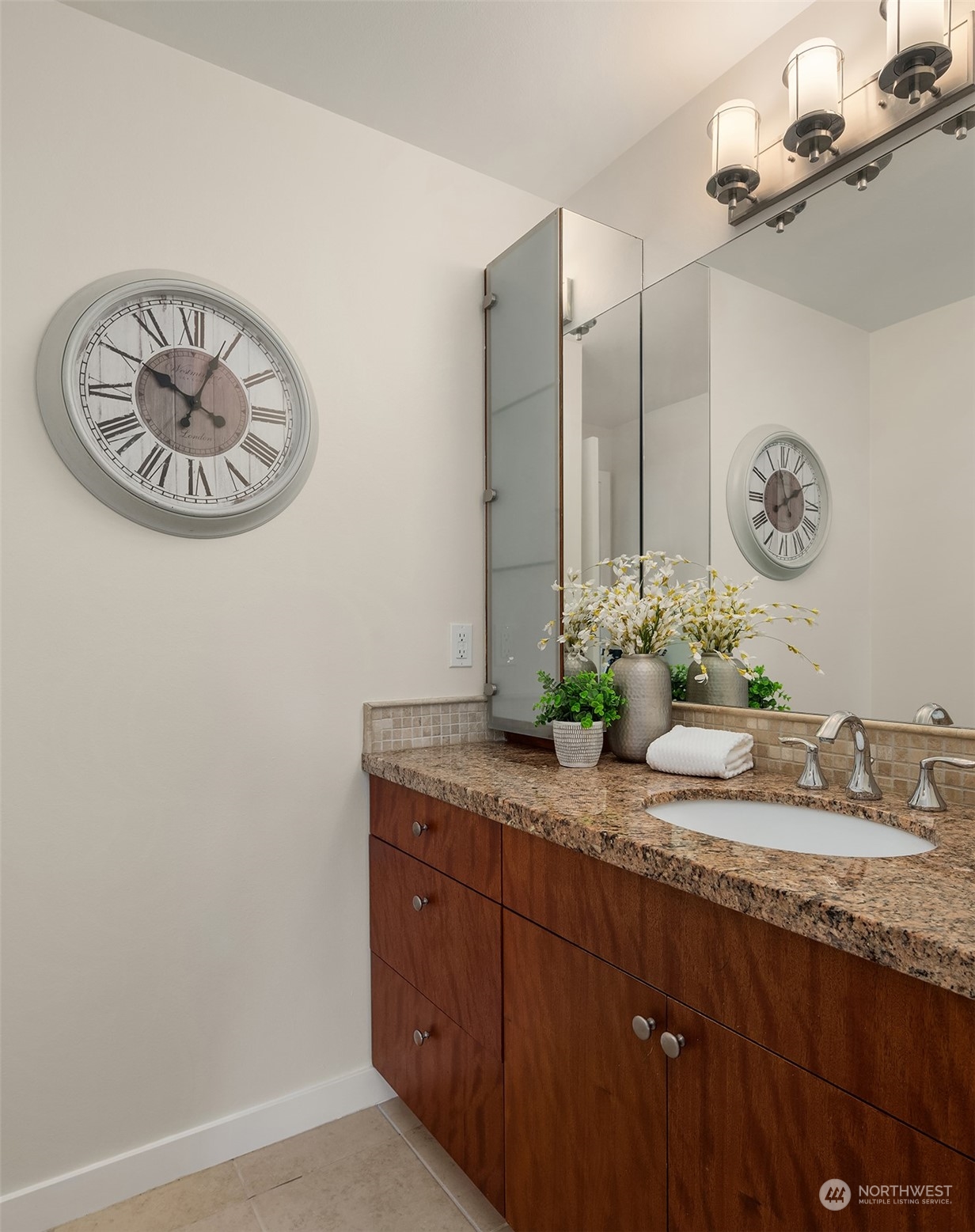 960 5th Avenue S #306