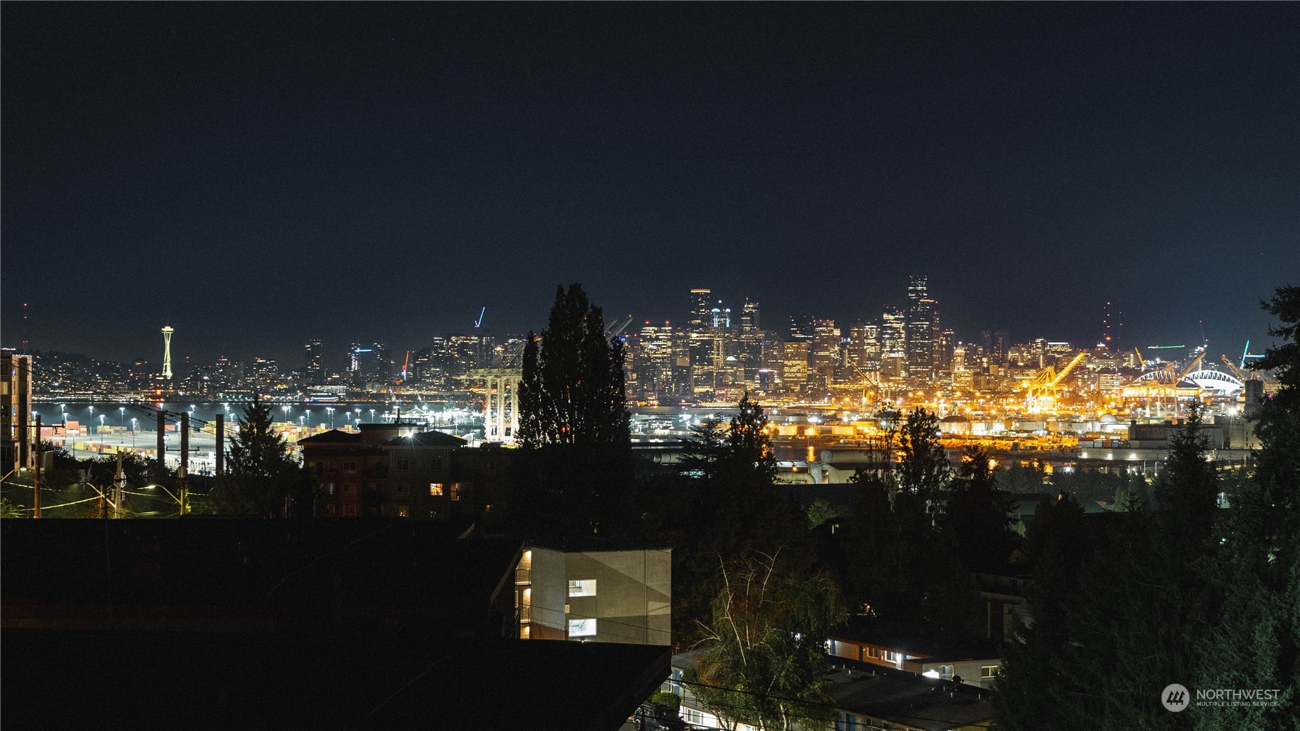 3221 SW Avalon Way ##404