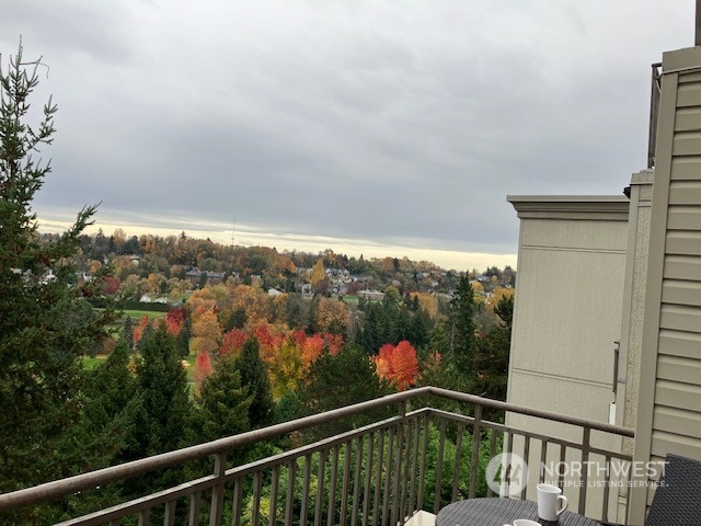 3221 SW Avalon Way ##404