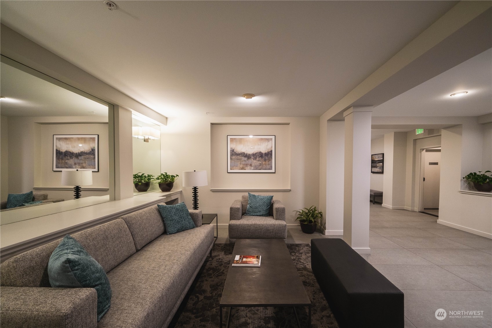 3221 SW Avalon Way ##404