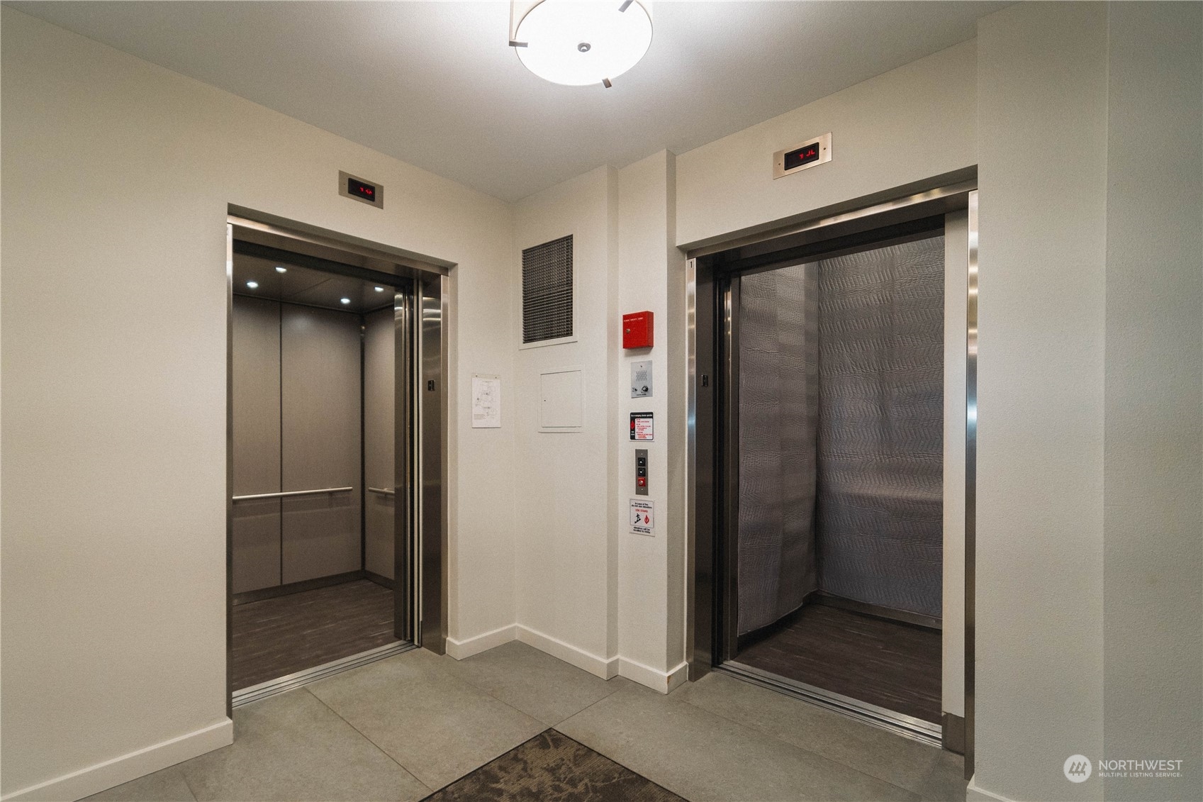 3221 SW Avalon Way ##404