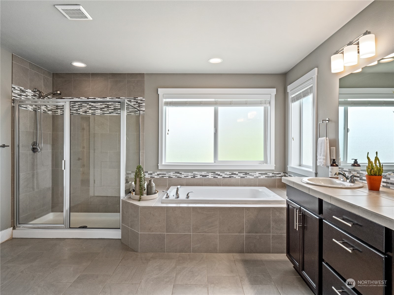 13820 186th Avenue Ct E