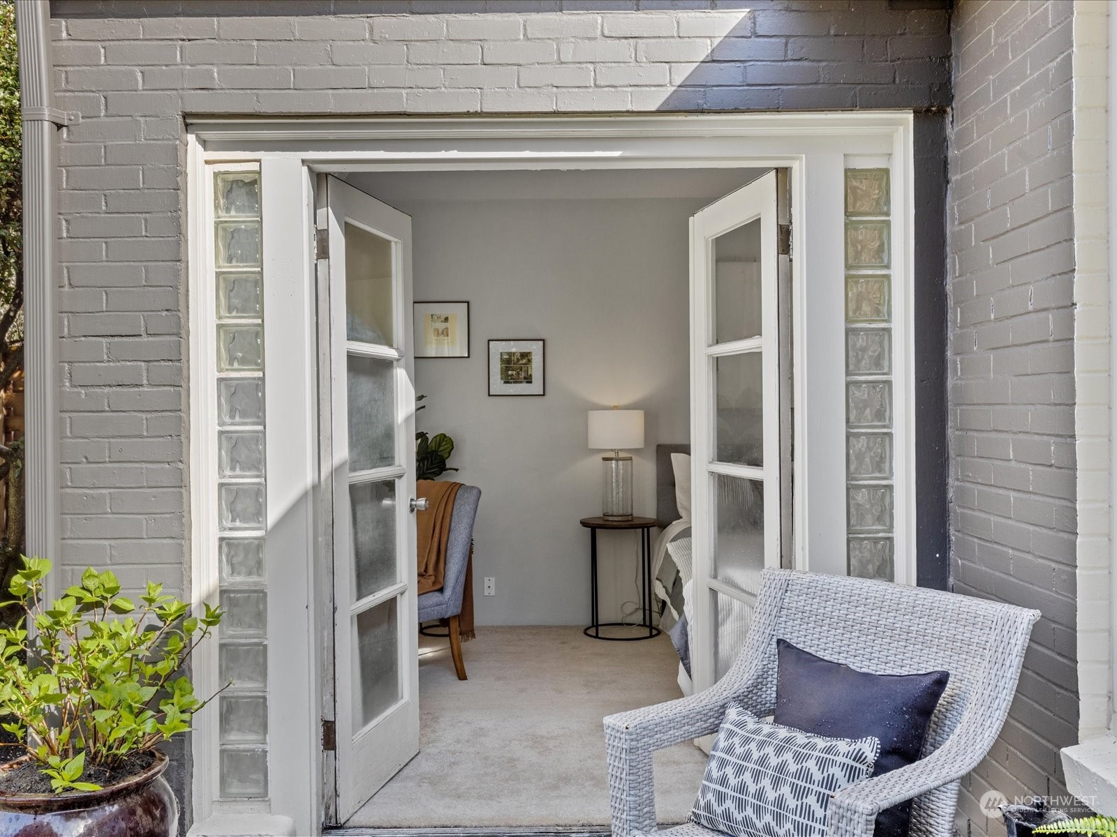 3735 SW 106th Street