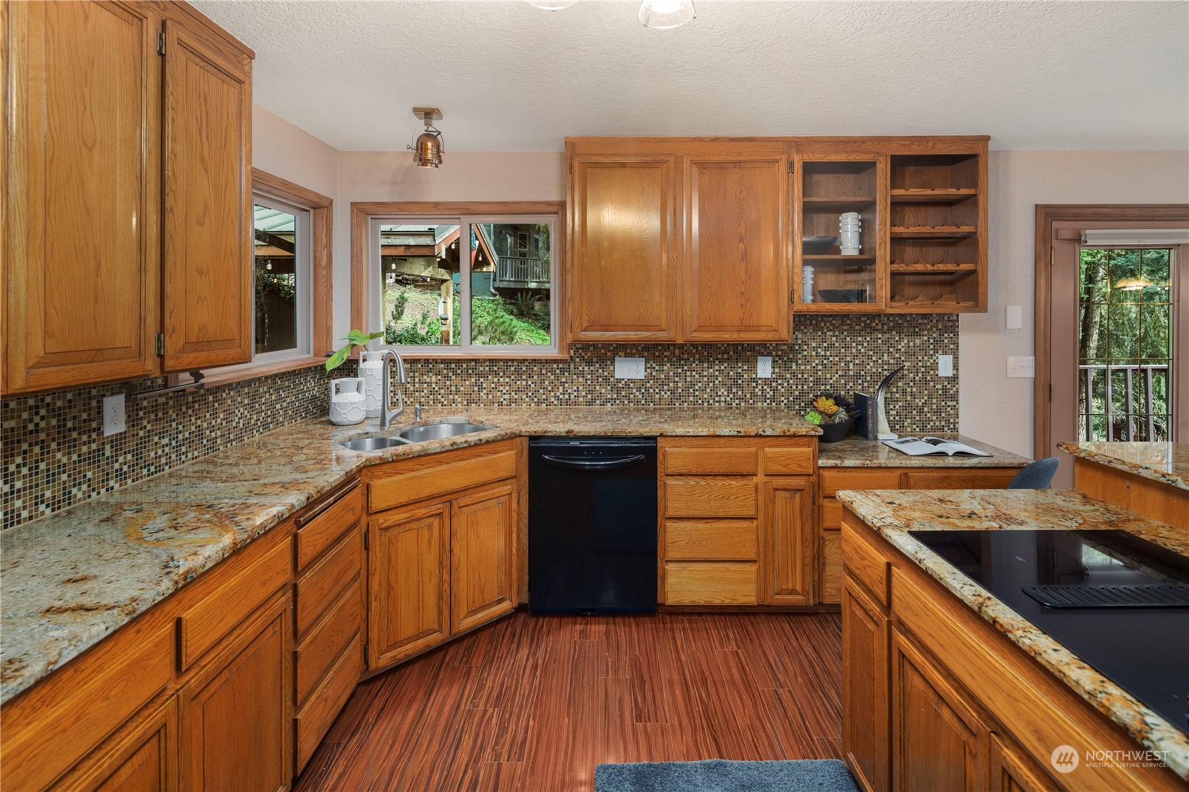 4704 West Tapps Drive E