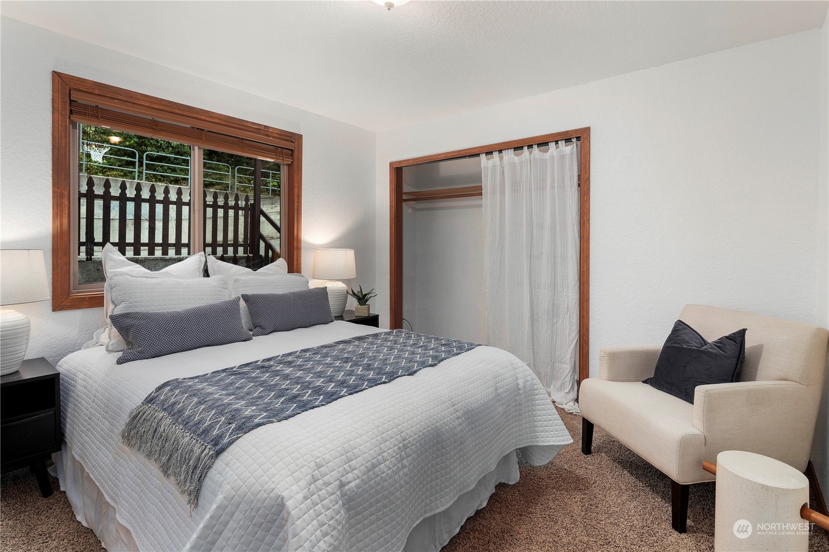 4704 West Tapps Drive E