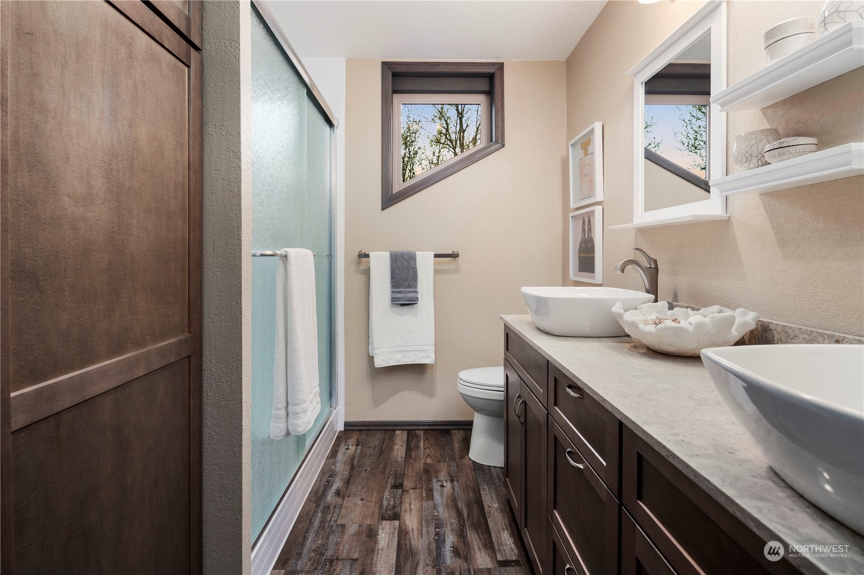 4704 West Tapps Drive E