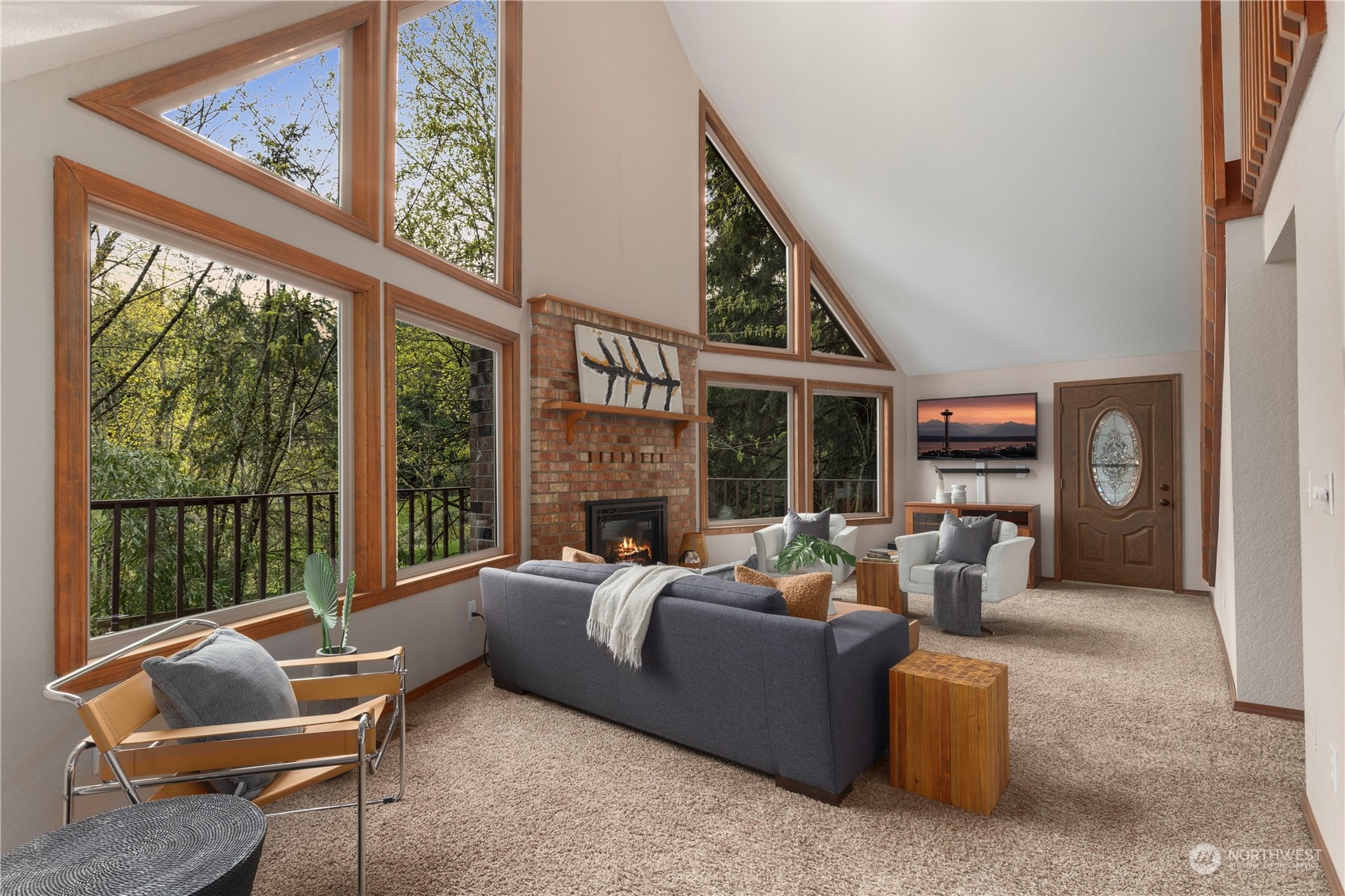 4704 West Tapps Drive E