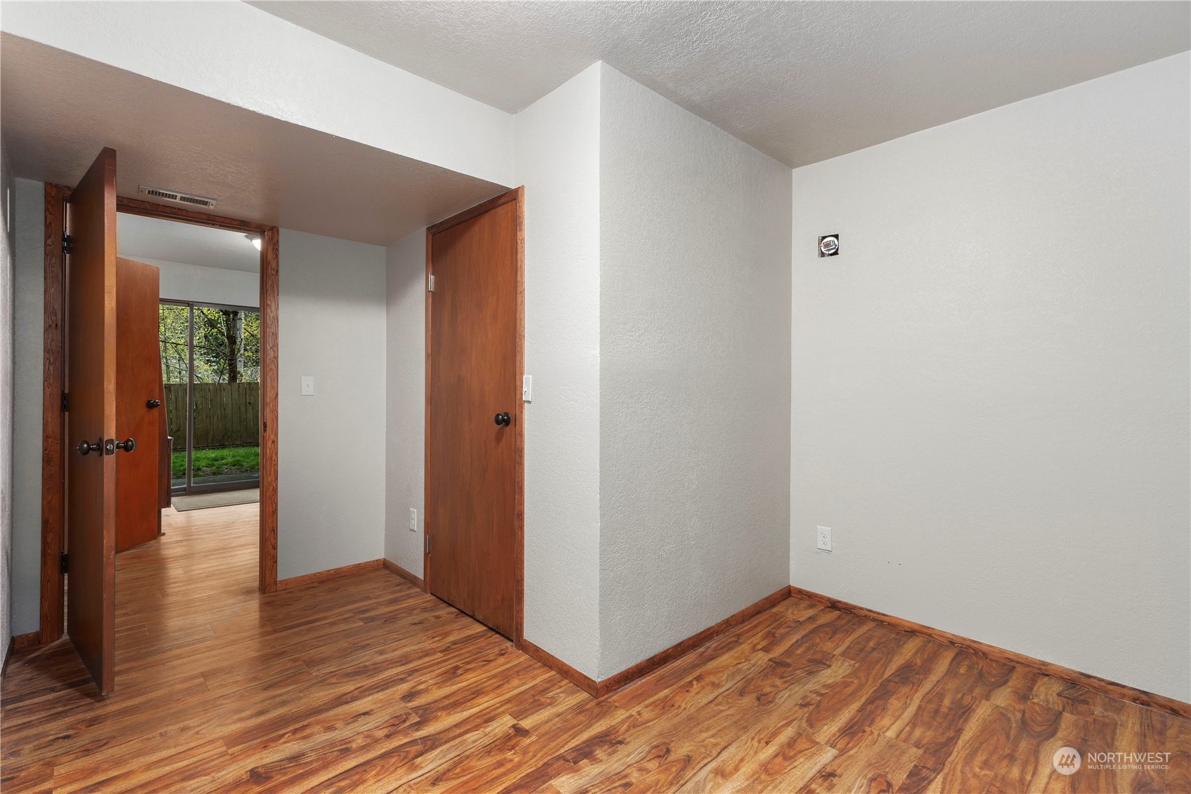 4704 West Tapps Drive E