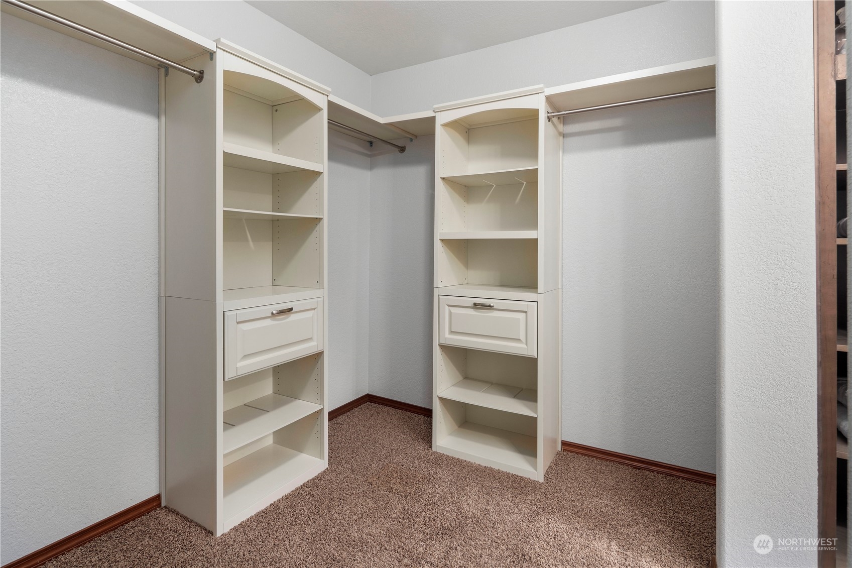 4704 West Tapps Drive E