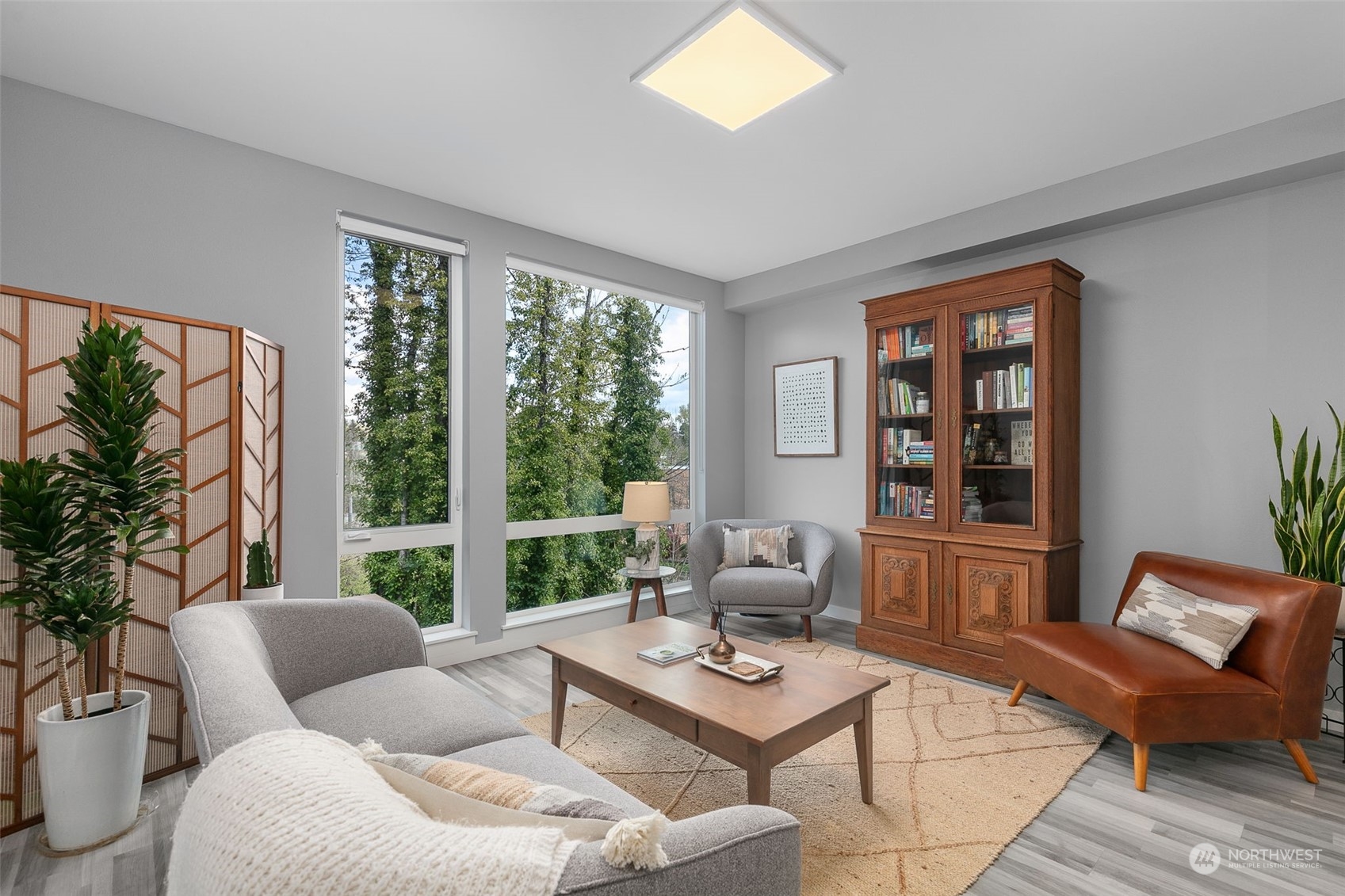 3546 S Graham Street