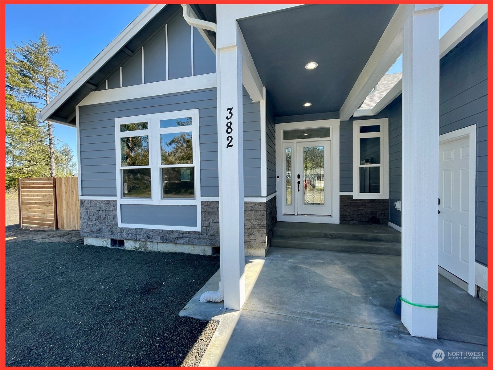 382 Dorado Avenue SW