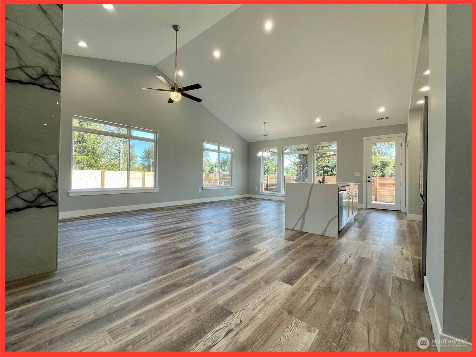 382 Dorado Avenue SW