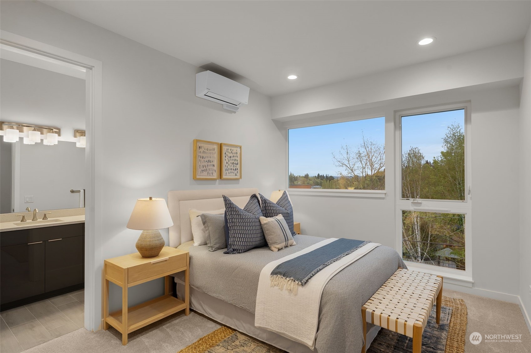 123 26th Avenue E Unit: B