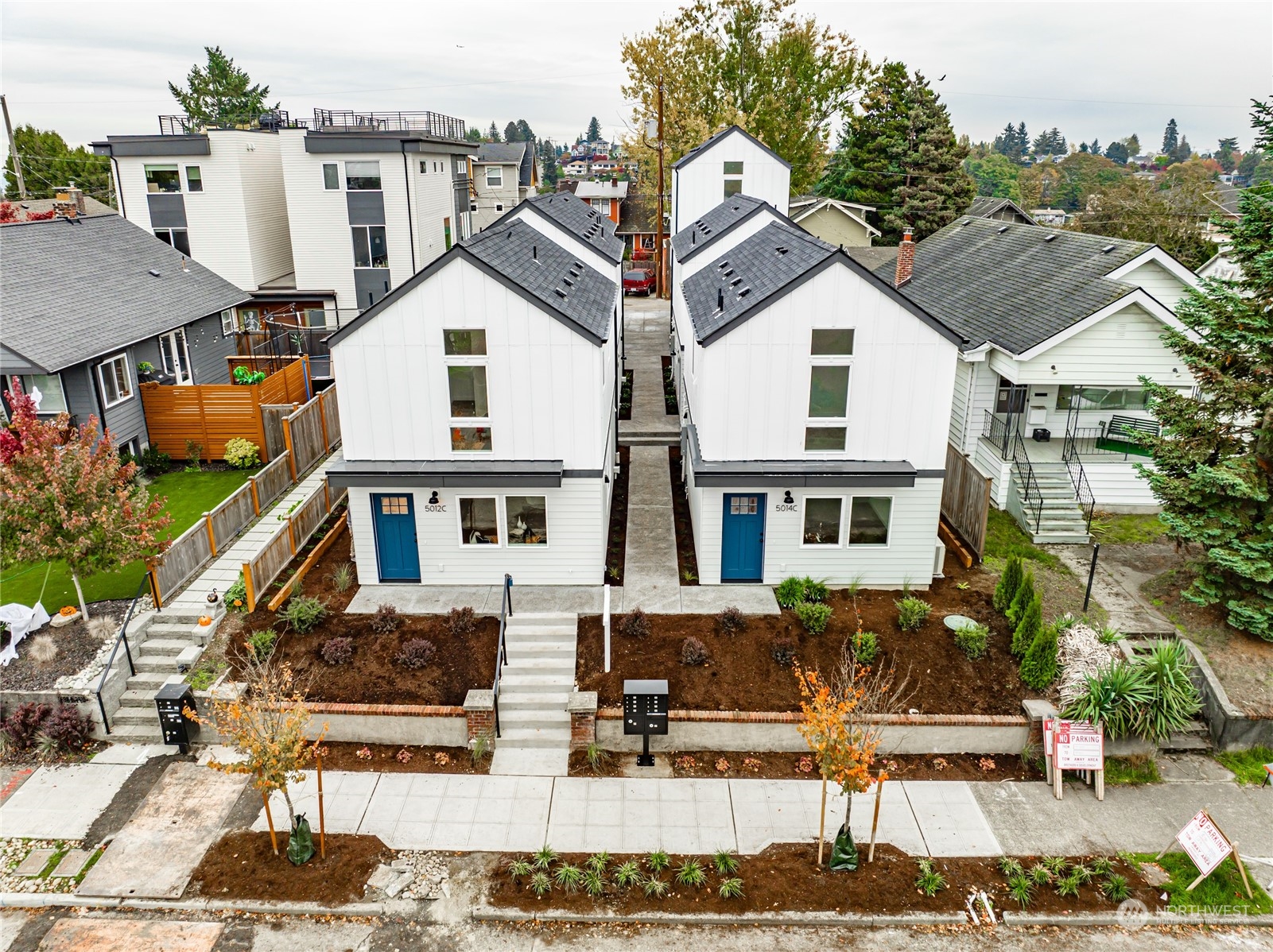 5012 -B 42nd Avenue SW