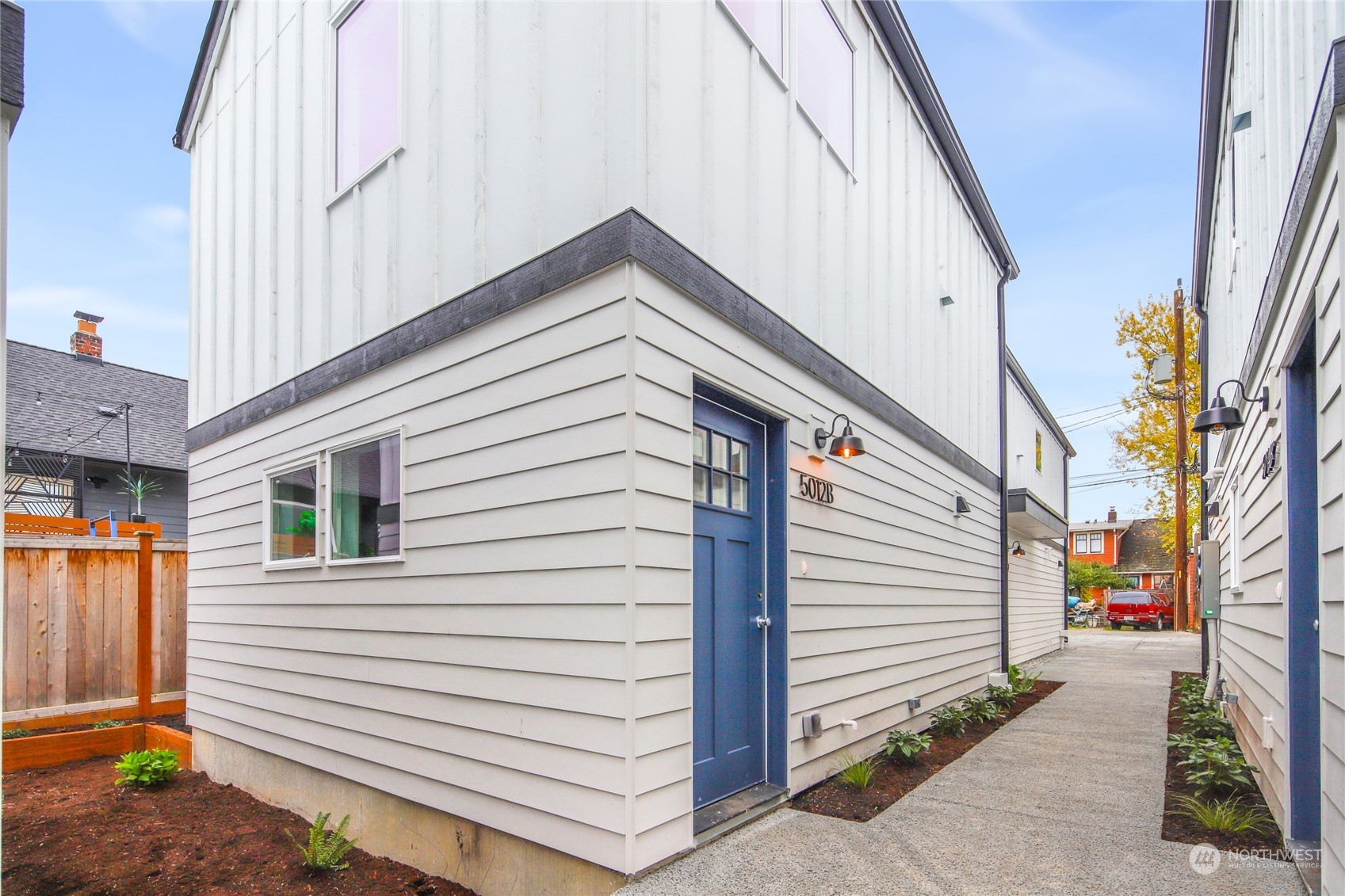 5012 -B 42nd Avenue SW