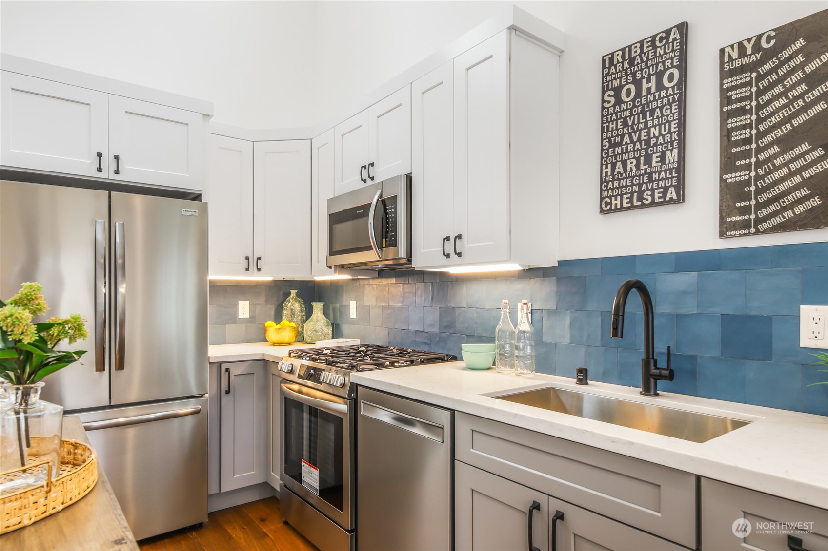 5012 -B 42nd Avenue SW