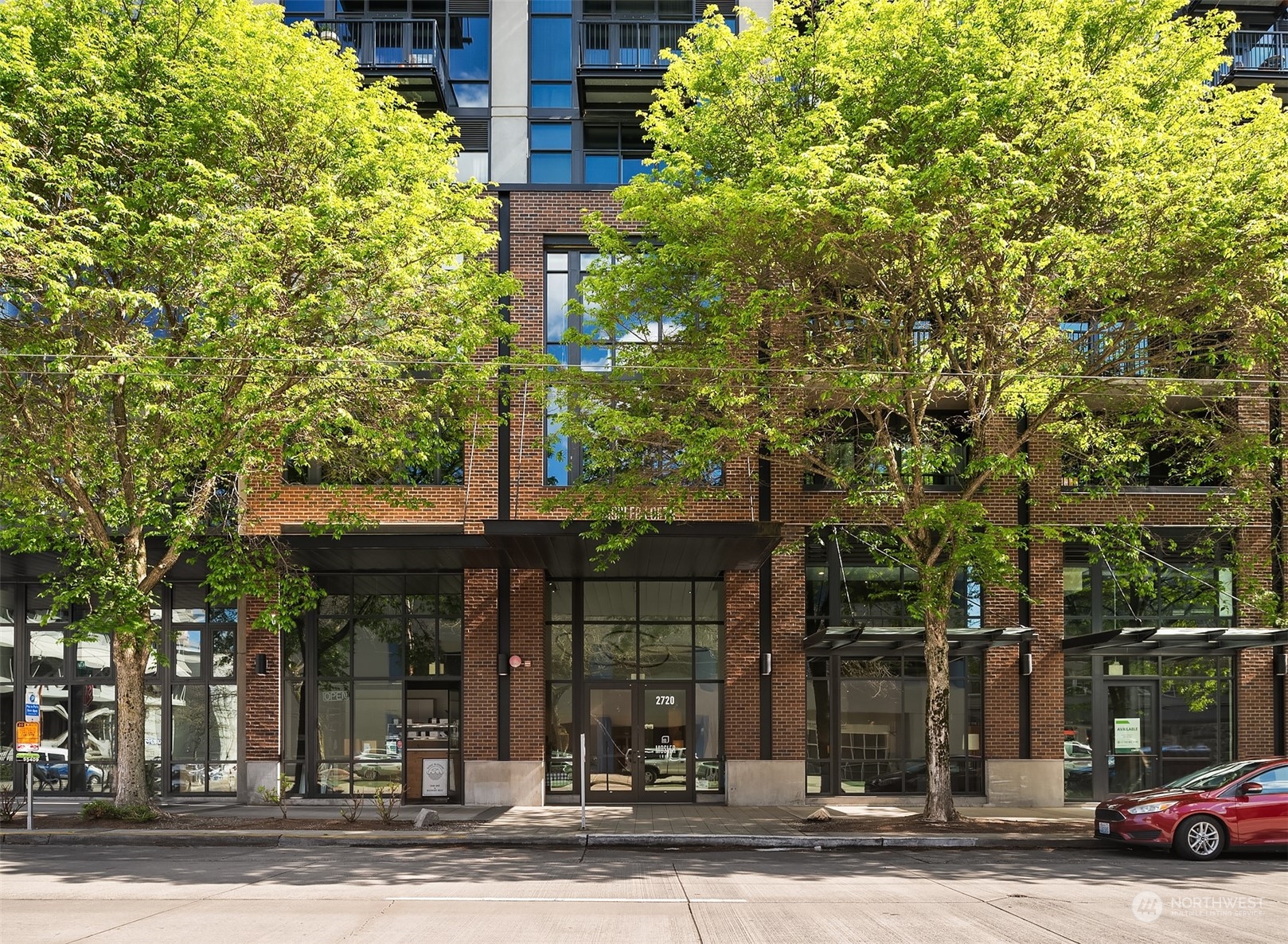 2720 3rd Avenue #905