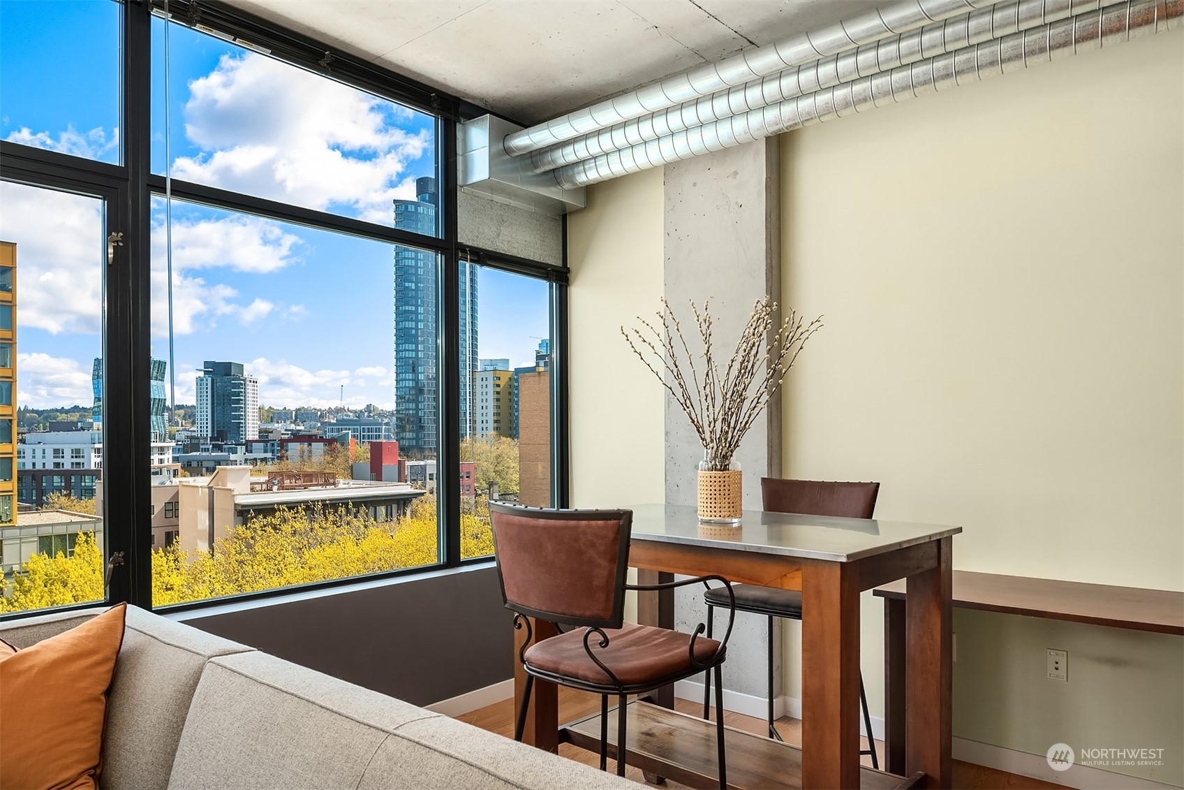 2720 3rd Avenue #905