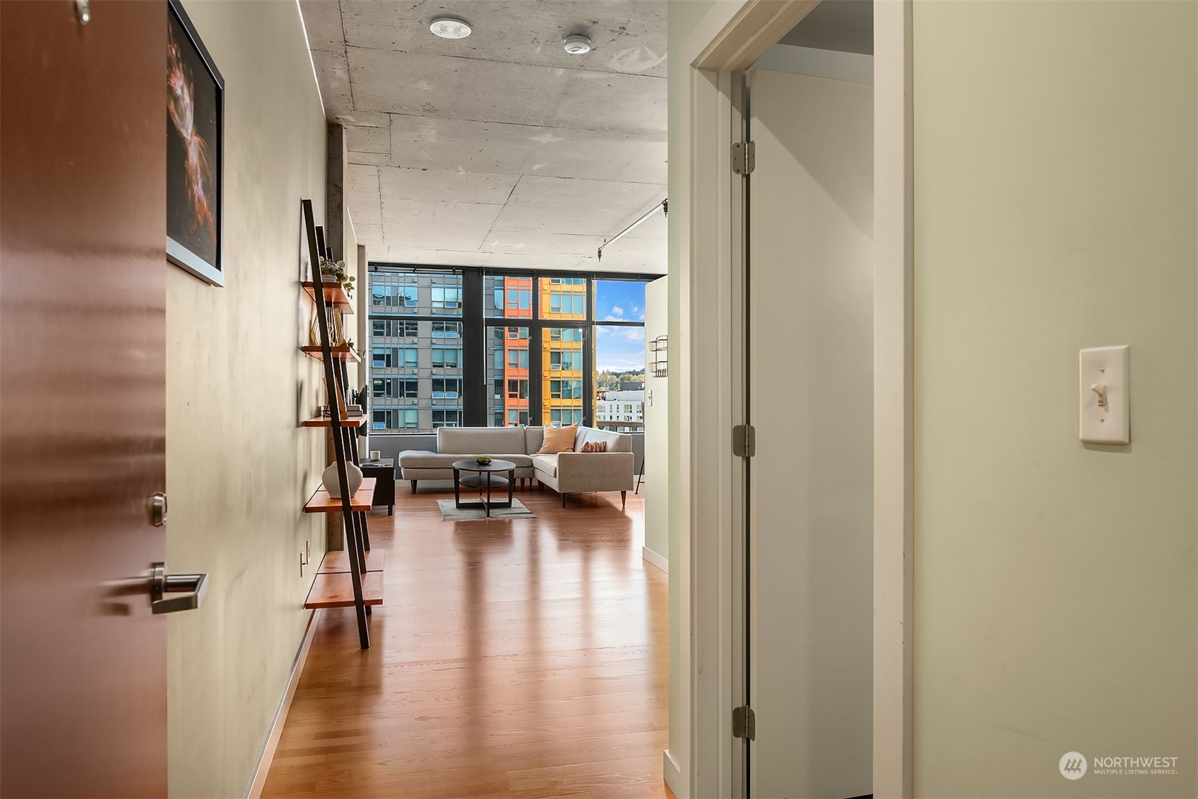 2720 3rd Avenue #905